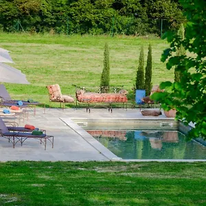 ** Bed & Breakfast Bastide De Bellegarde France